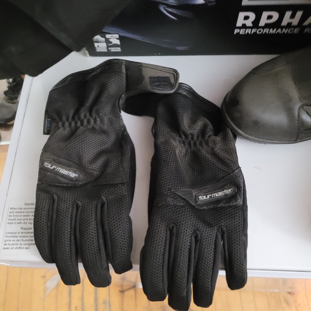 Tourmaster gloves
